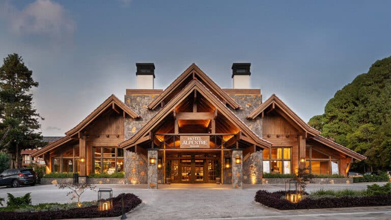 Fachada do Hotel Alpestre em Gramado, Rio Grande do Sul